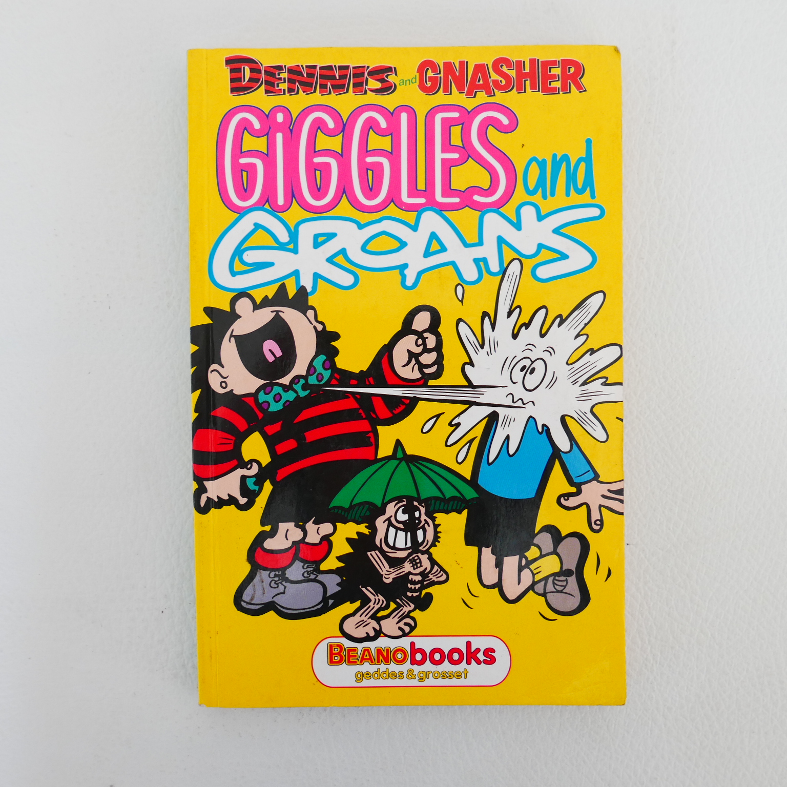 Dennis And Gnasher Giggles And Groans The Crazy Book Inn dennis-and-gnasher-giggles-and-groans-the-crazy-book-inn