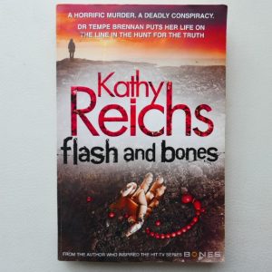 Flash and Bones by Kathy Reichs