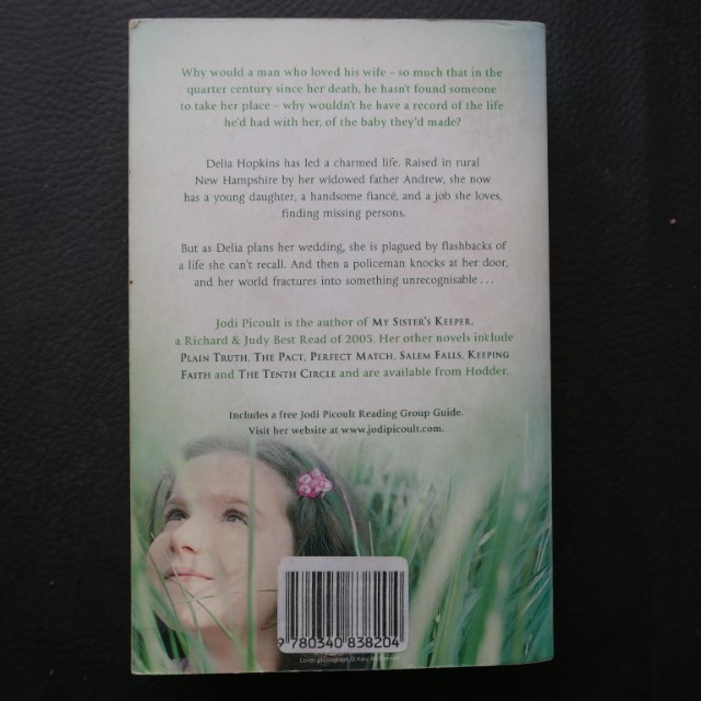 Vanishing Acts by Jodi Picoult - Image 2